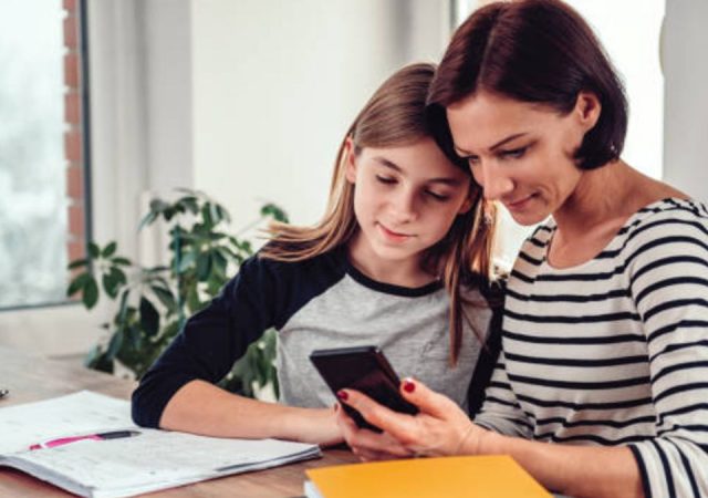 5 tips para impulsar la educación de tus hijos desde casa