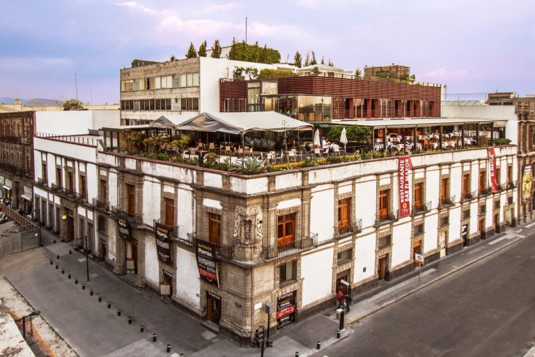 El restaurante El Mayor recibirá a sus comensales con menú especial y sana distancia