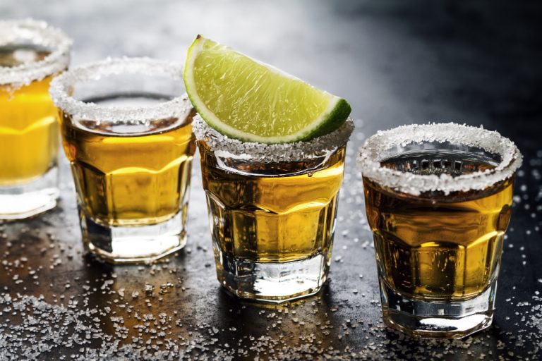 Los tipos de tequilas más consumidos por los mexicanos